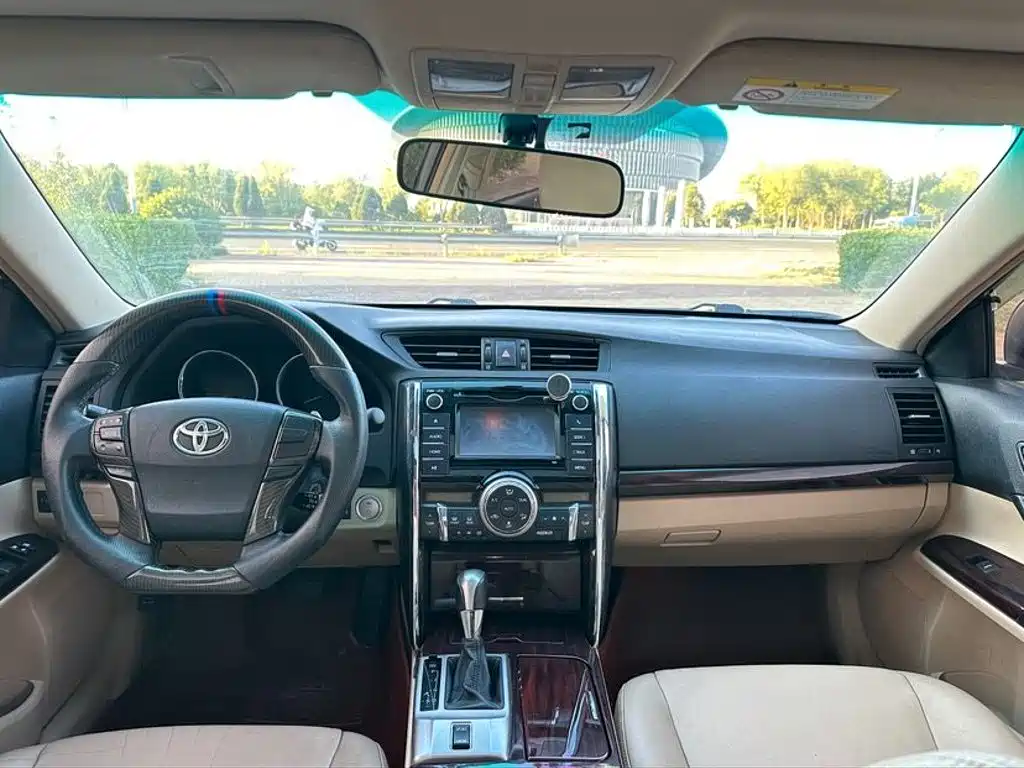 Toyota Reiz — миниатюра 9