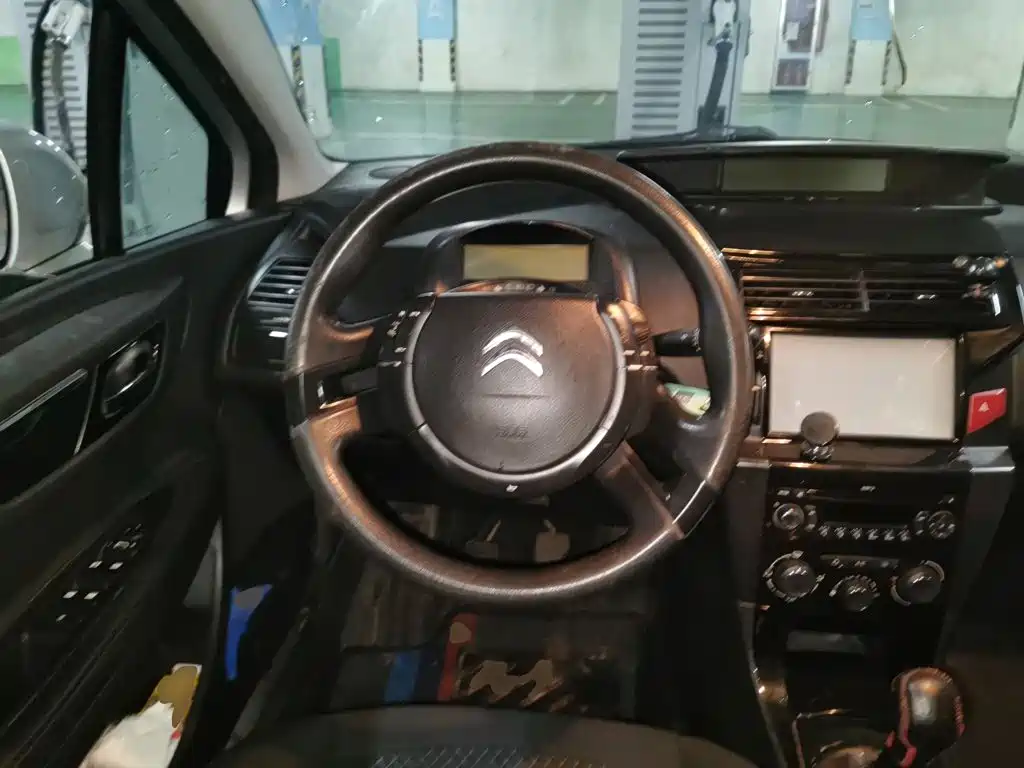 Citroen C-Quatre — миниатюра 11