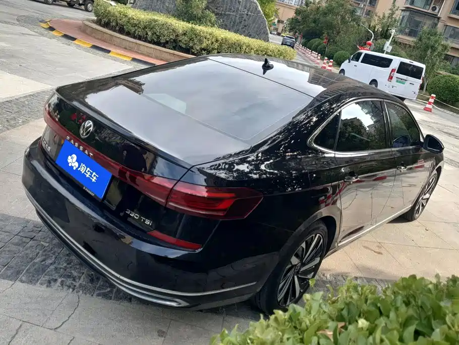 Volkswagen Passat — миниатюра 3