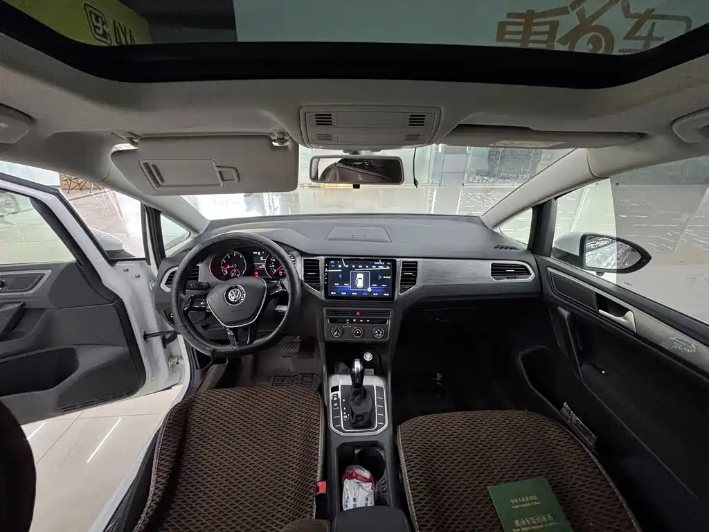 Volkswagen Golf Sportsvan — миниатюра 7