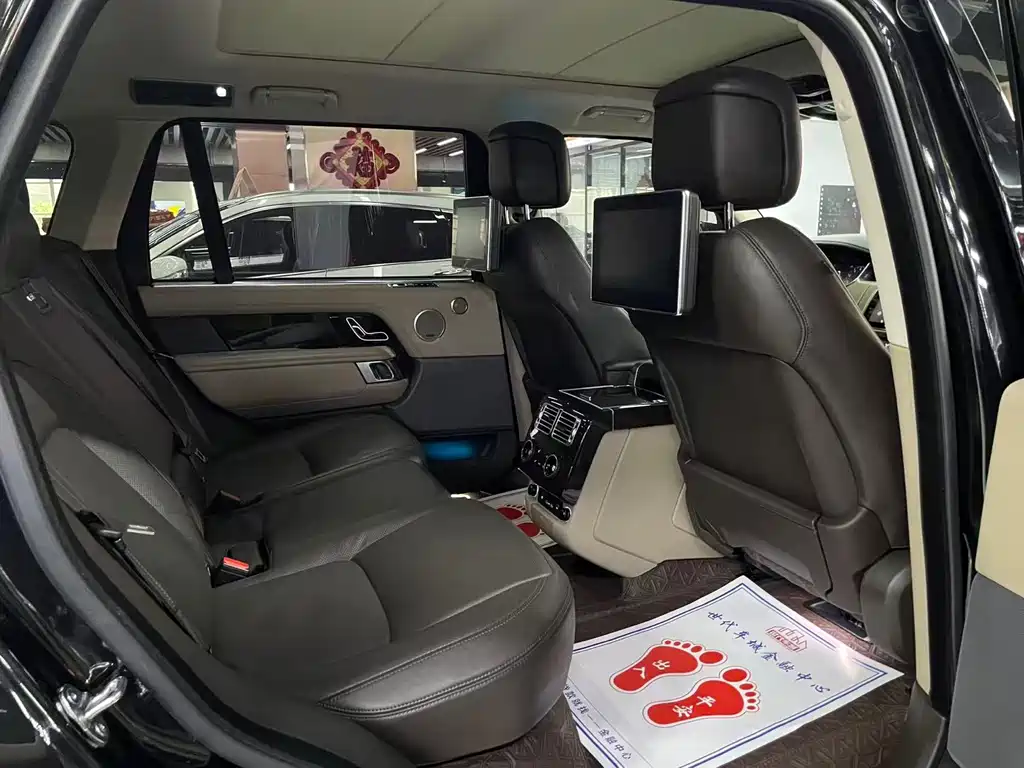 Land Rover Range Rover — миниатюра 12