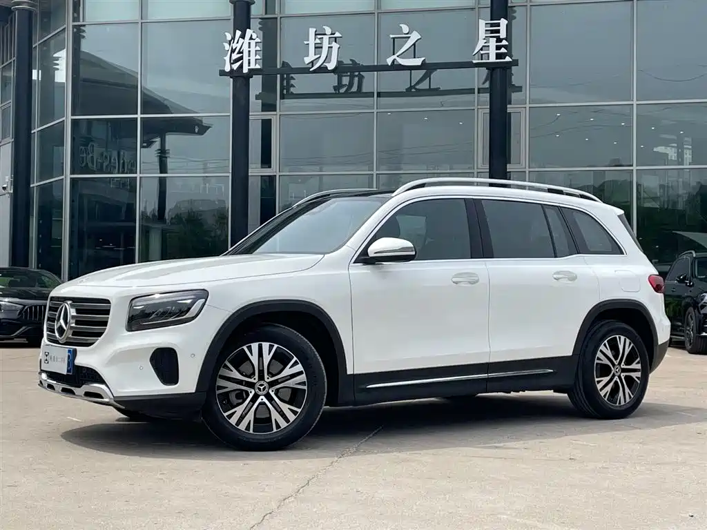 Mercedes-Benz GLB 2024