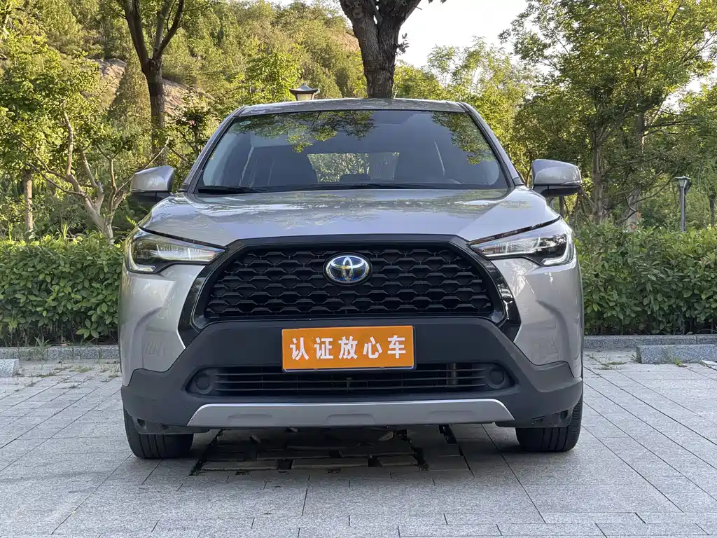 Toyota Corolla Cross — миниатюра 2