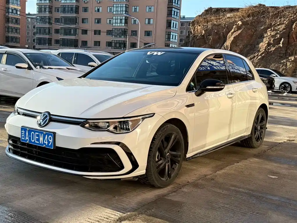 Volkswagen Golf 2022