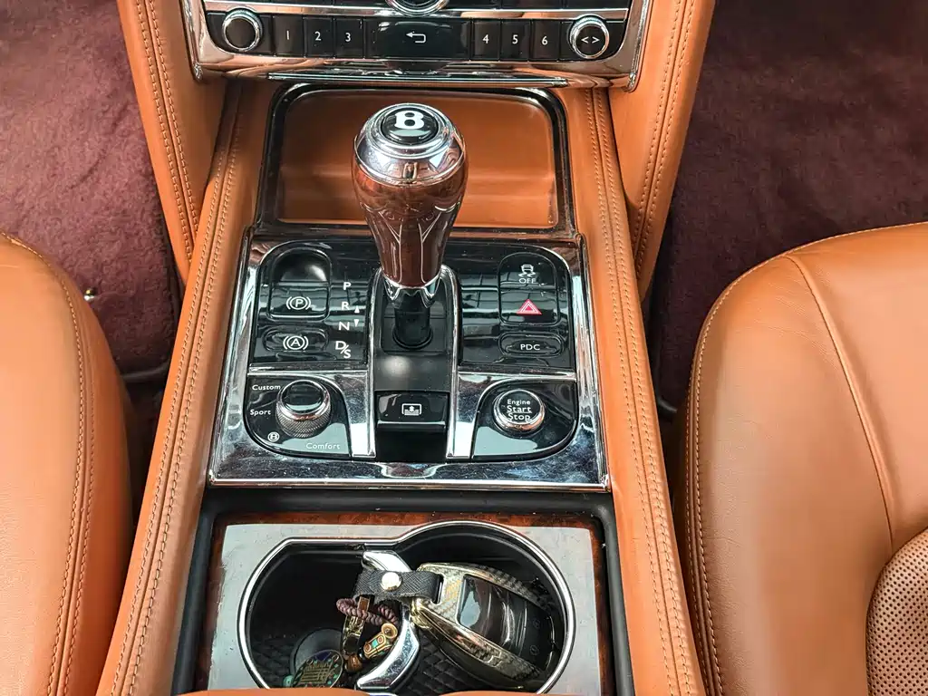Bentley Mulsanne — миниатюра 15