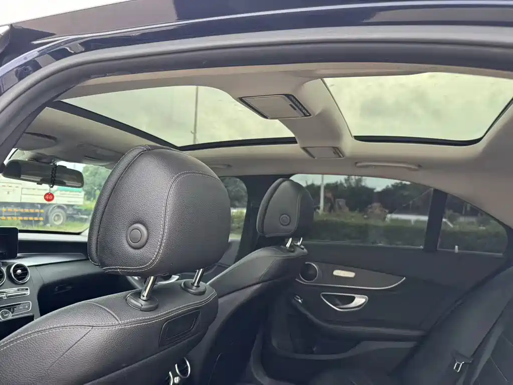 Mercedes-Benz C-Class — миниатюра 19