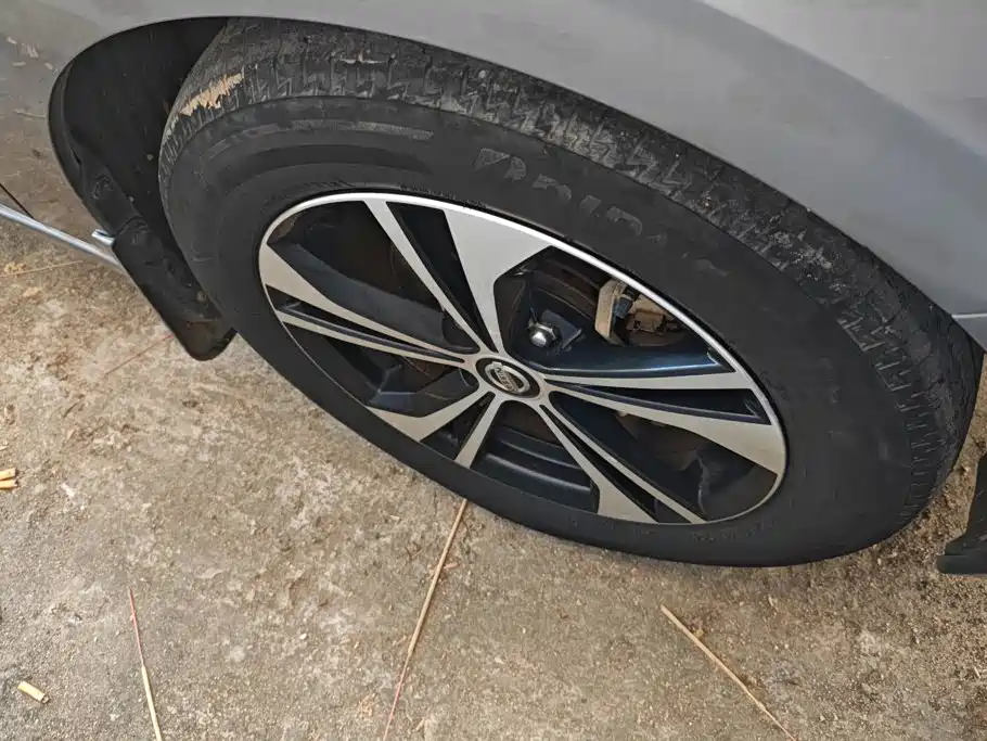 Nissan Sylphy — миниатюра 6