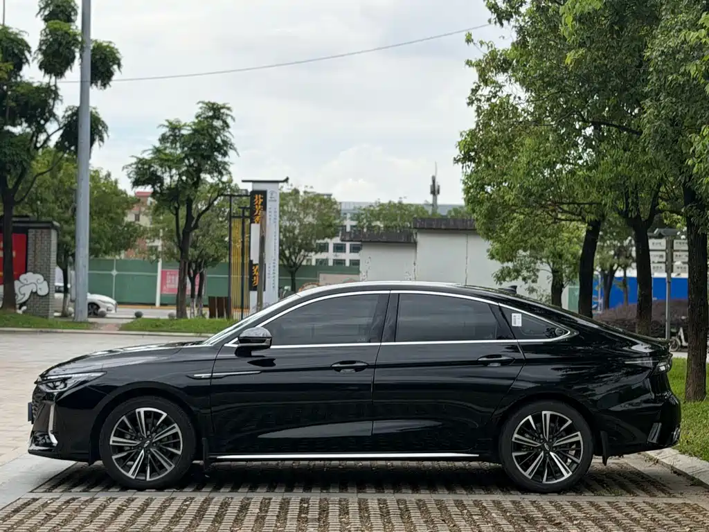 Chery Arrizo 8 8 2025 1.6T DCT
