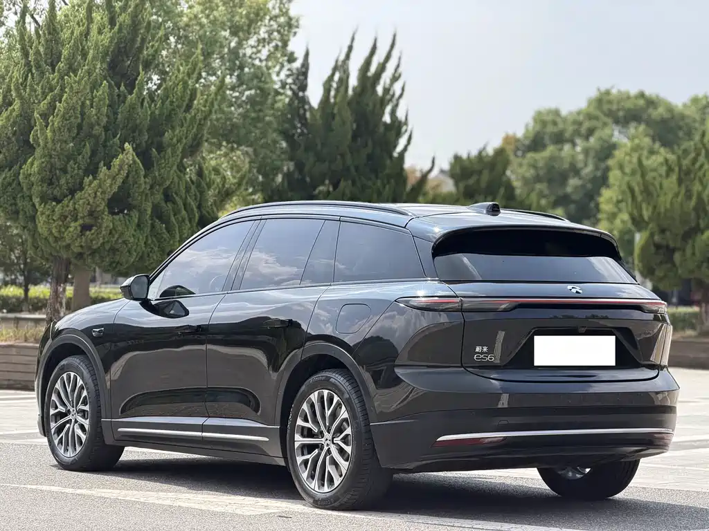 NIO ES6 — миниатюра 12