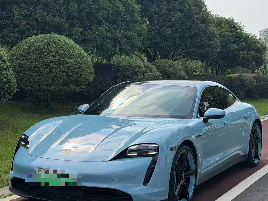 Porsche Taycan