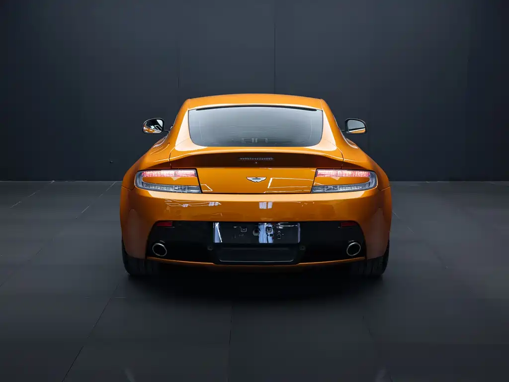 Aston Martin V8 Vantage 2012 4.7L S Coupe