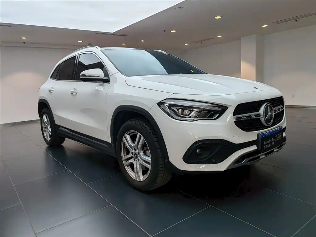 Mercedes-Benz GLA 2023 GLA 200