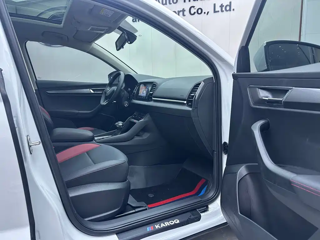 Skoda Karoq - фото 23