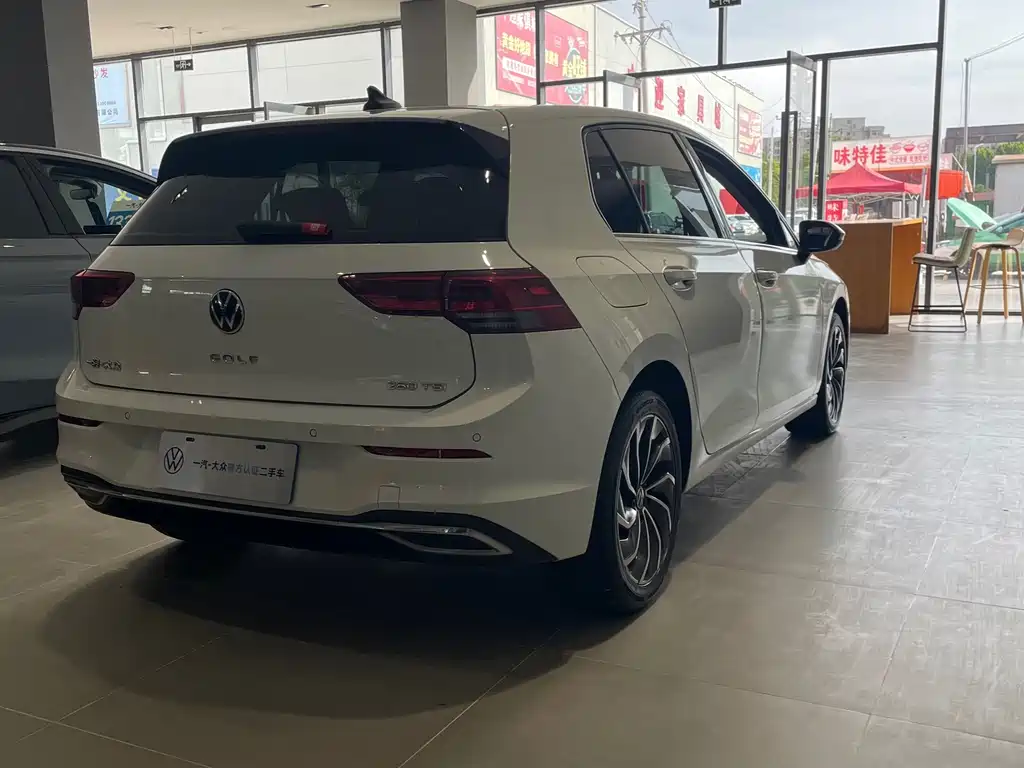 Volkswagen Golf — миниатюра 13