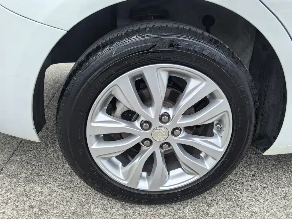 Buick Excelle — миниатюра 17