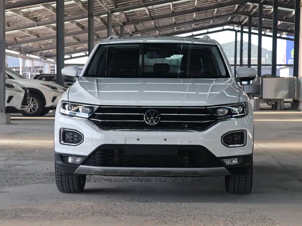 Volkswagen T-Roc 2022 280TSI DSG PLUS