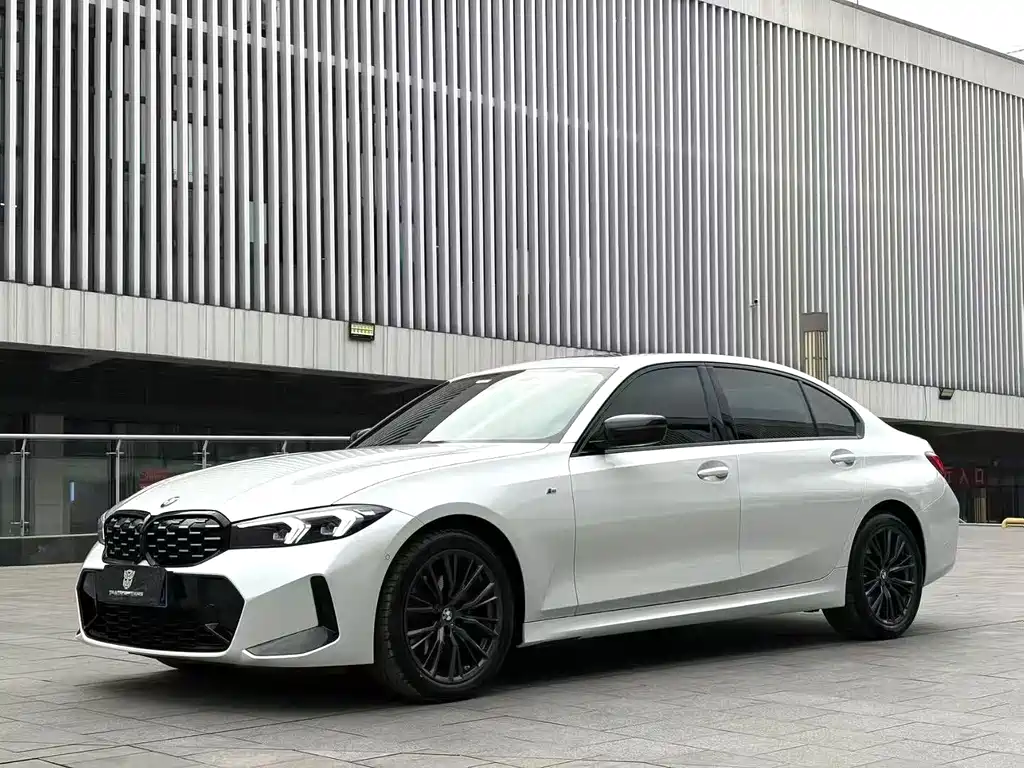 BMW 3 Series 2024