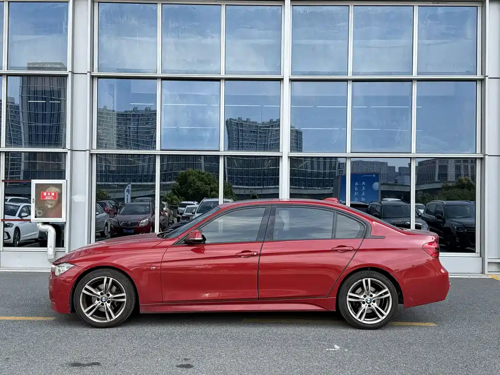 BMW 3 Series — миниатюра 3