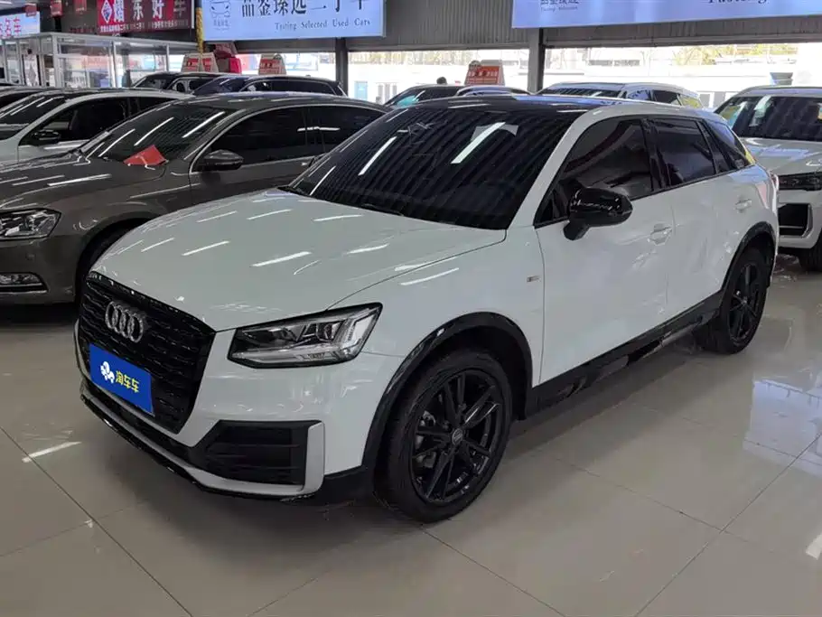 Audi Q2L 2020