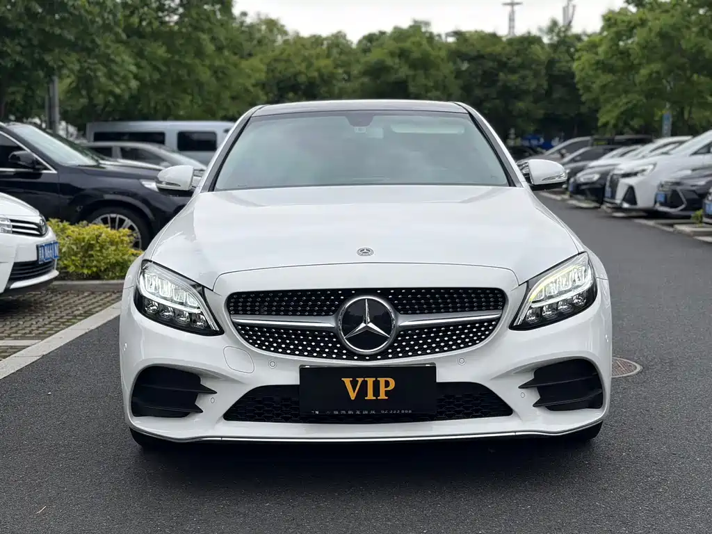 Mercedes-Benz C-Class 2019