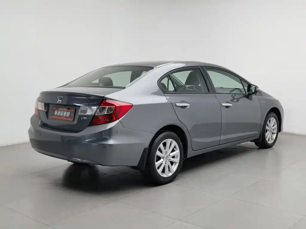 Honda Civic — миниатюра 2