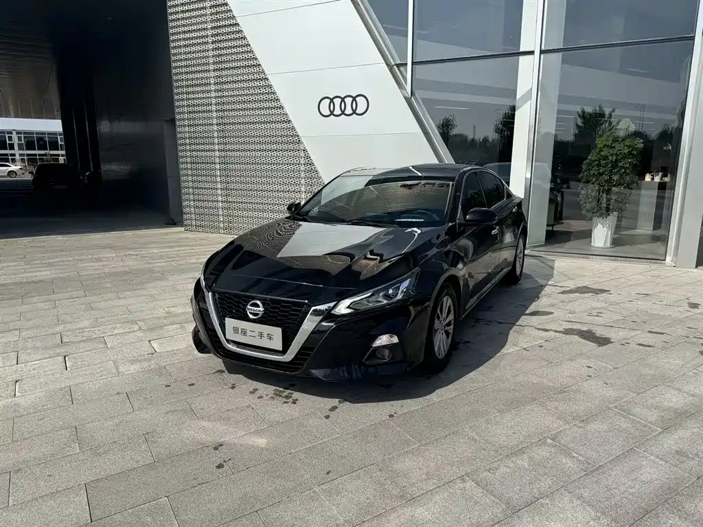 Nissan Teana 2019