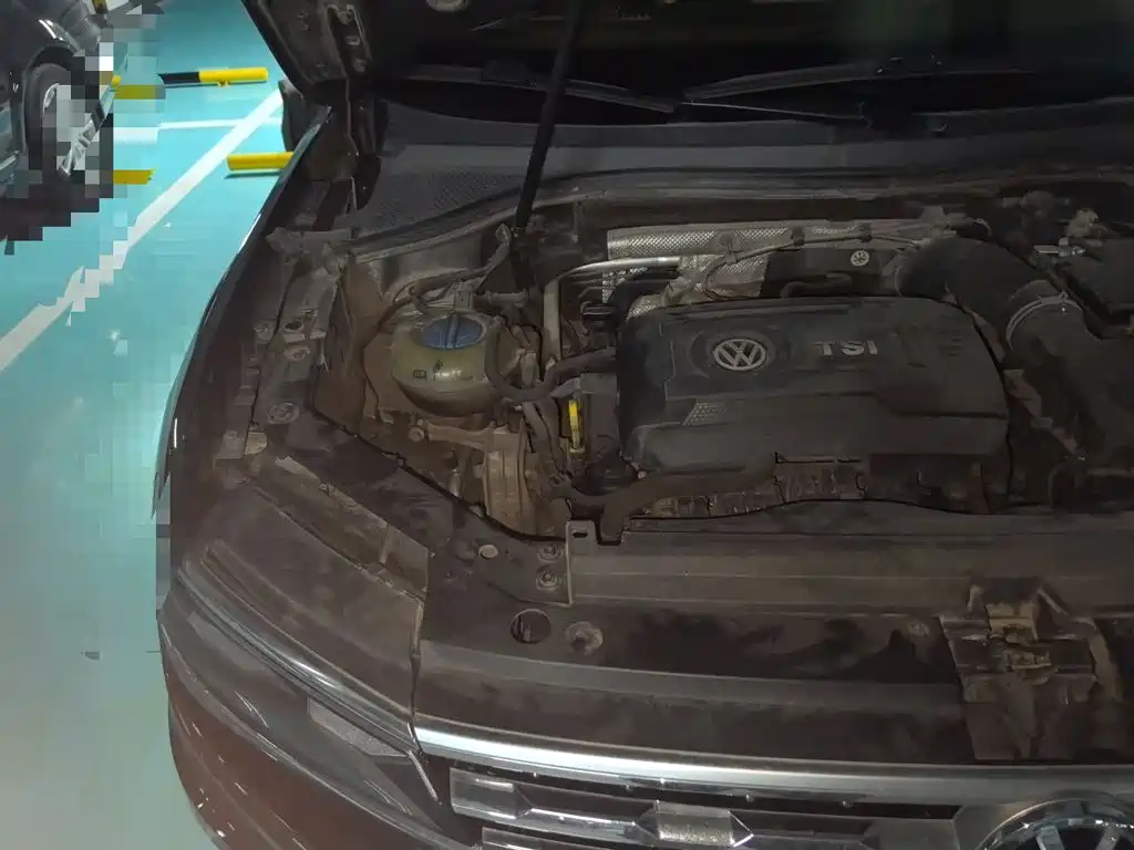 Volkswagen Tiguan L — миниатюра 19