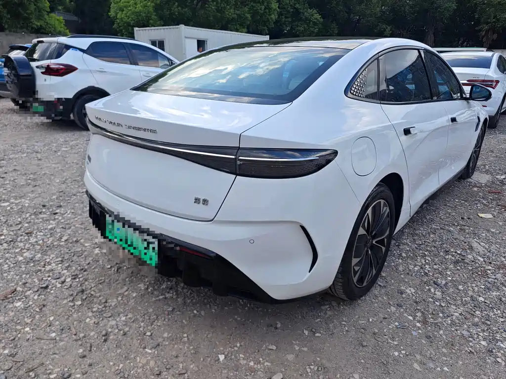 BYD Seal — миниатюра 7