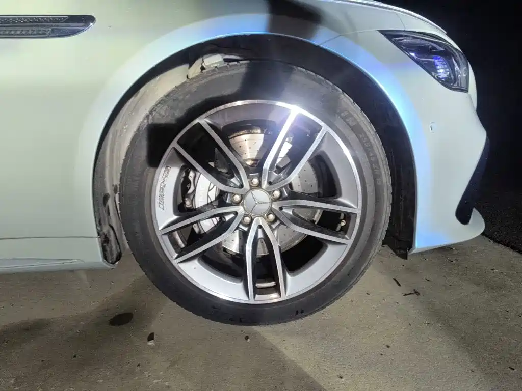 Mercedes-Benz AMG GT — миниатюра 8