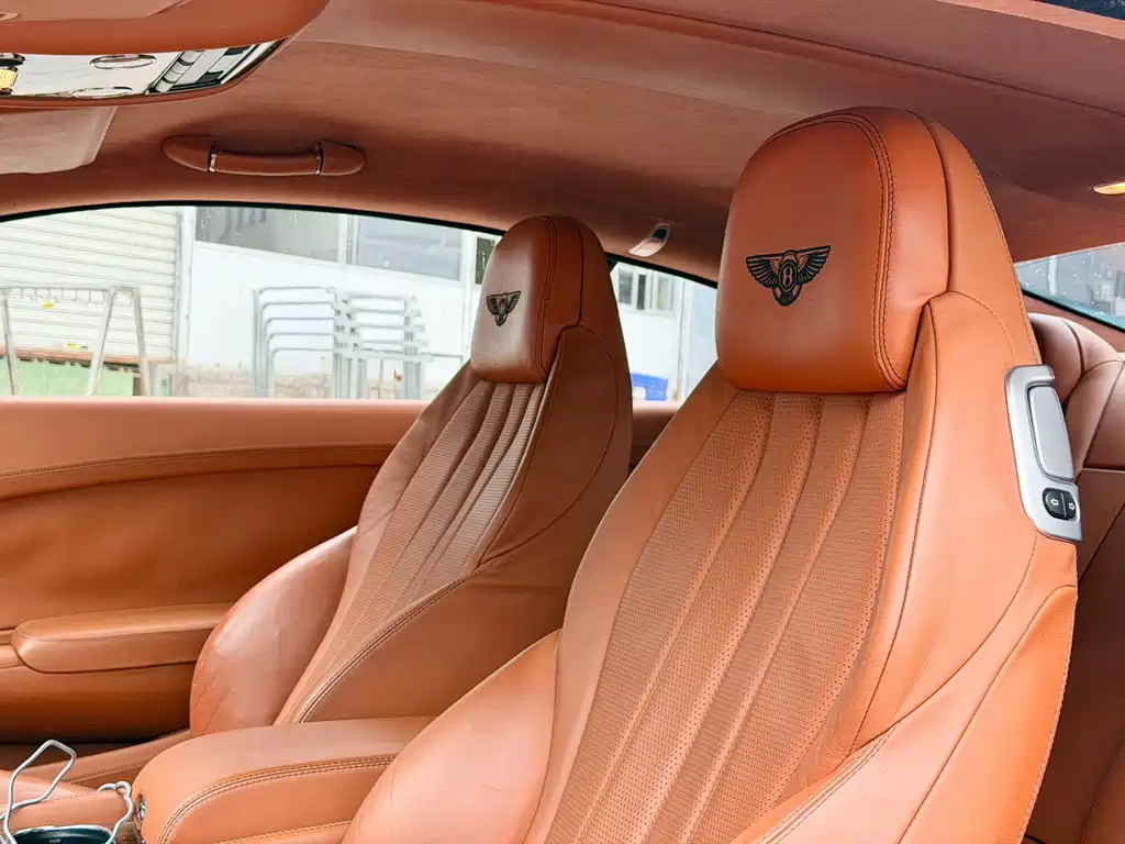 Bentley Continental — миниатюра 8