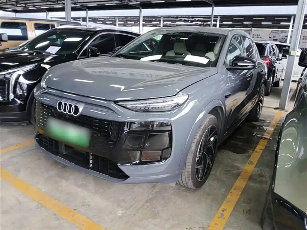 Audi 奥迪Q6L e-tron 2025