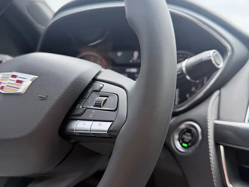 Cadillac CT5 — миниатюра 14