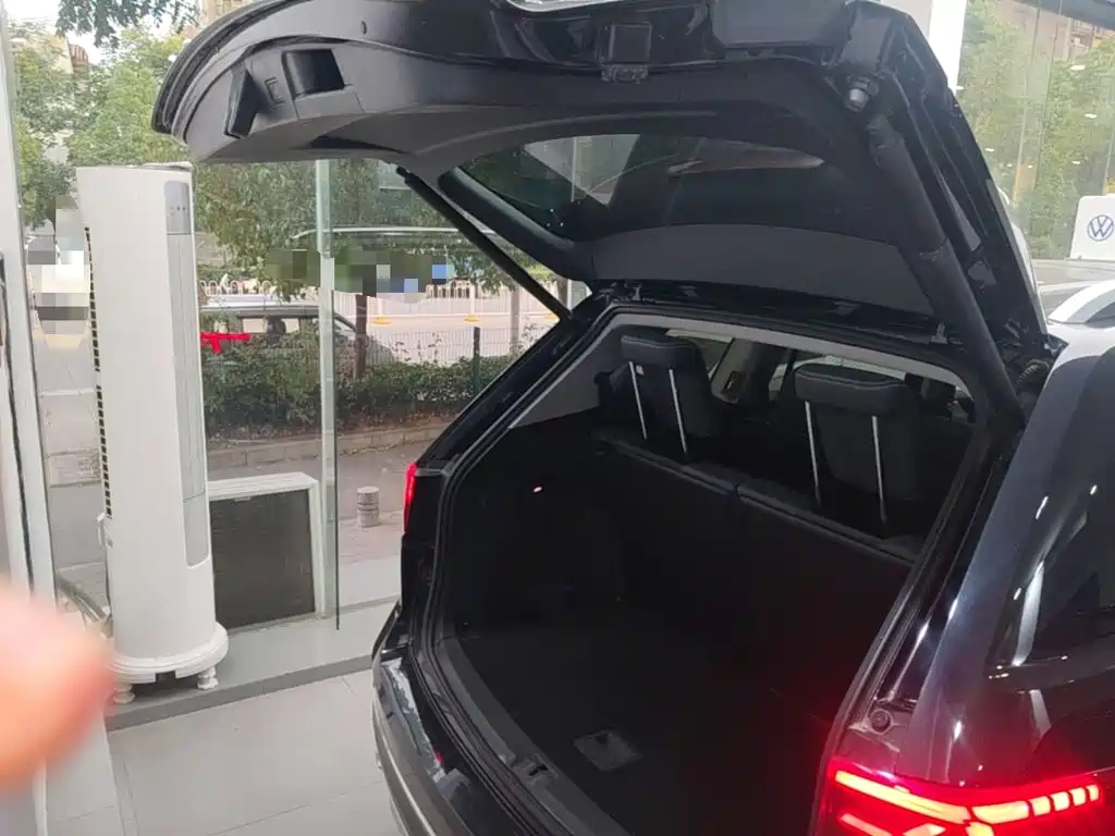 Volkswagen Teramont — миниатюра 19