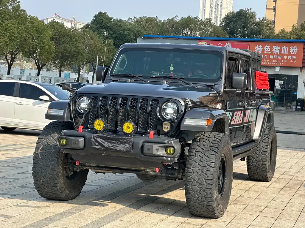 Jeep Gladiator 2023