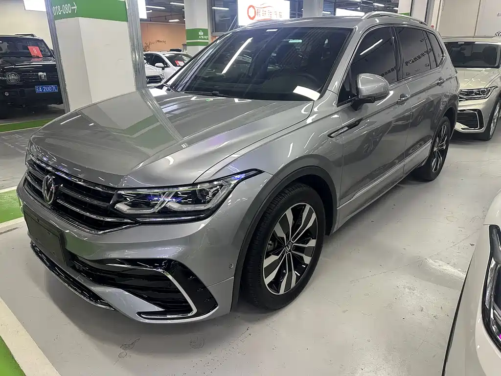 Volkswagen Tiguan L 2022