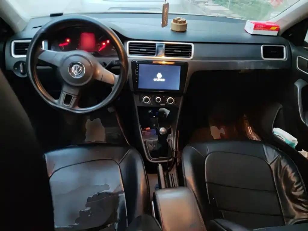 Volkswagen Santana — миниатюра 10