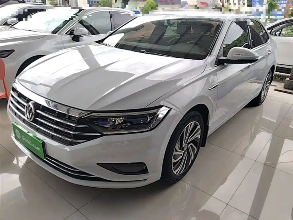 Volkswagen Sagitar 2022