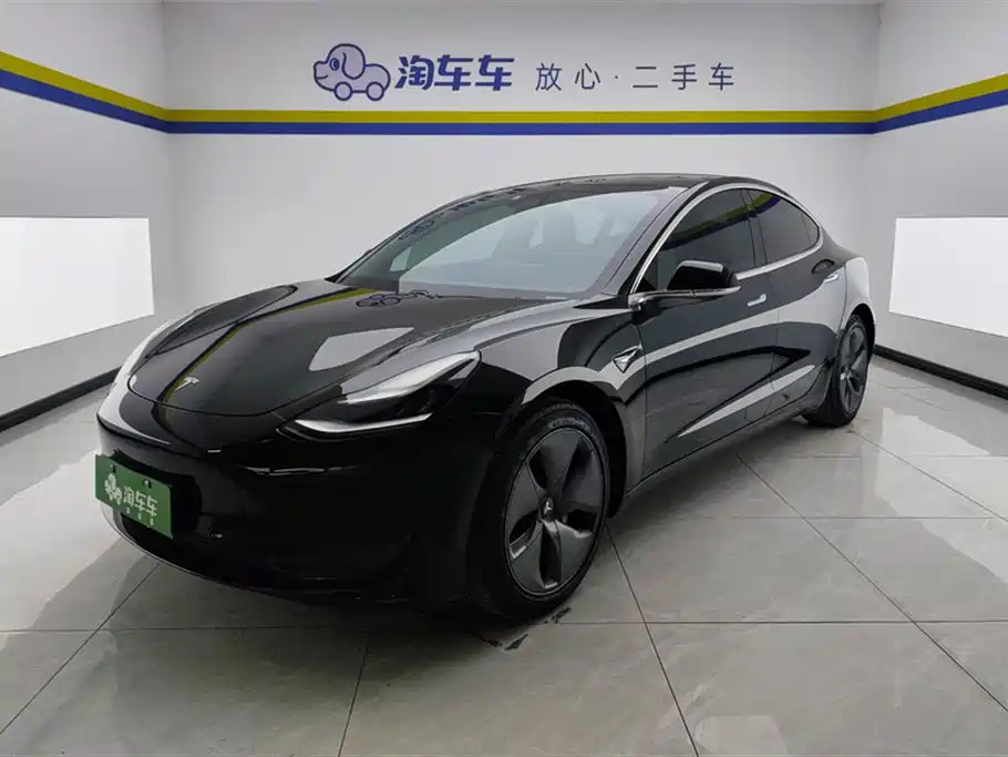 Tesla Model 3 2020