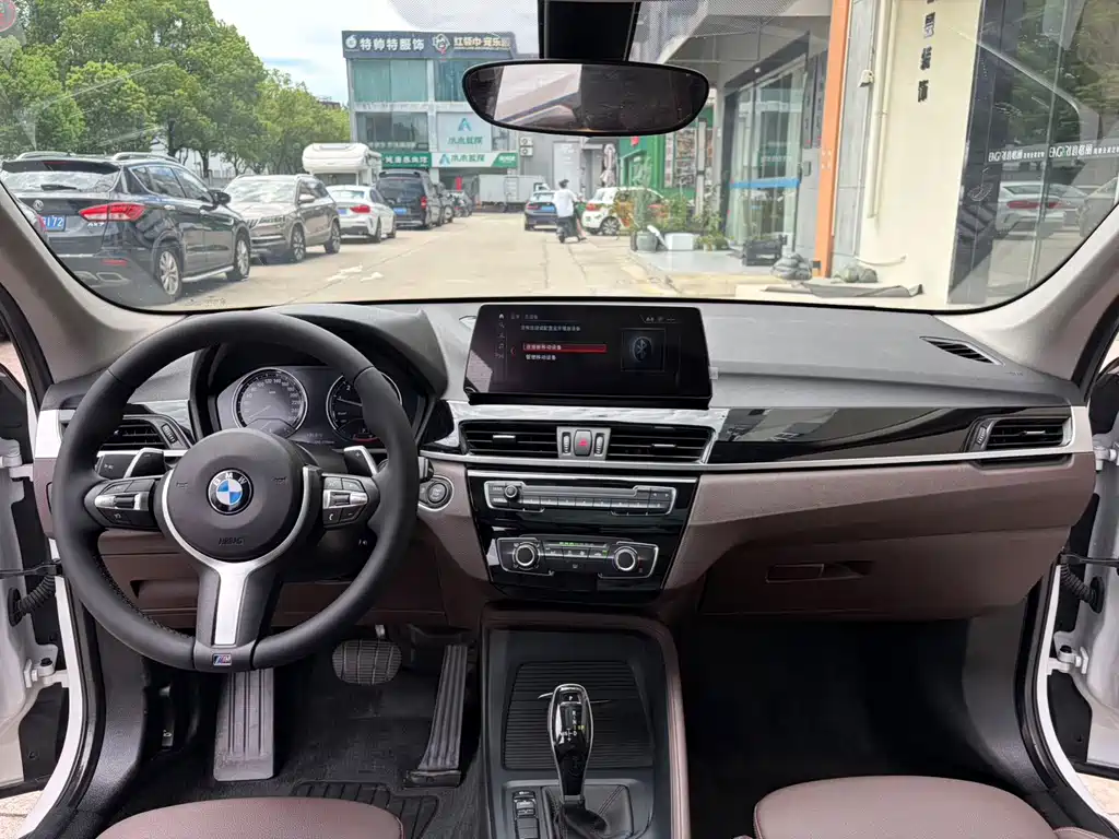 BMW X1 — миниатюра 12