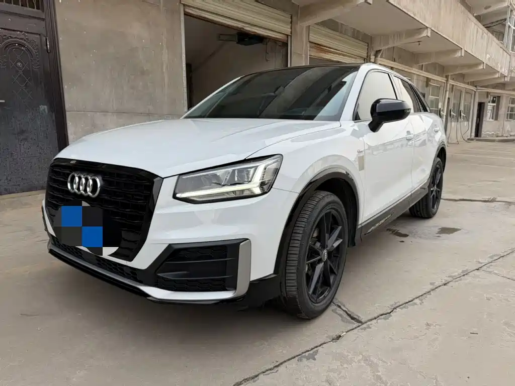 Audi Q2L 2021