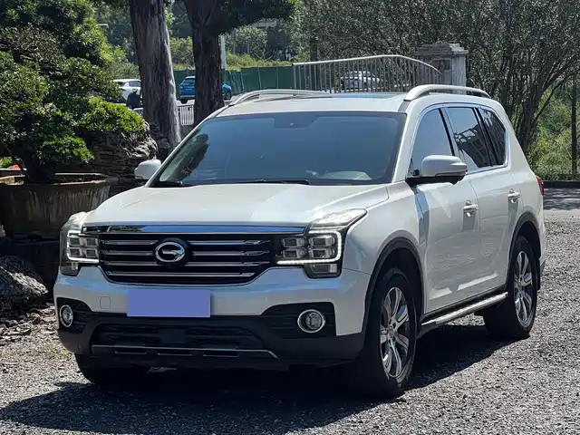 GAC Trumpchi GS7