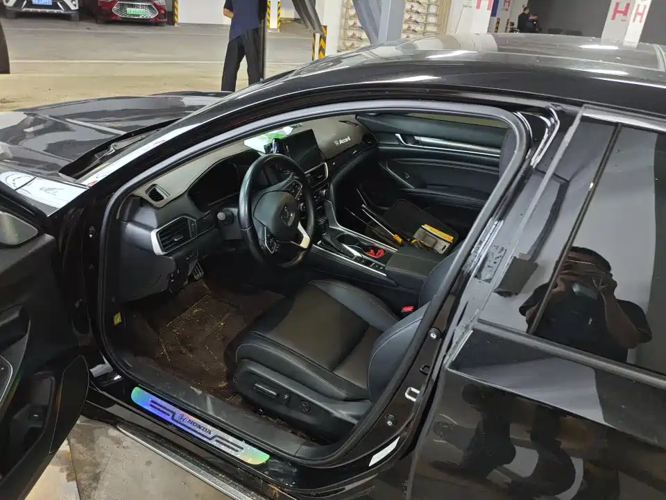 Honda Accord — миниатюра 5