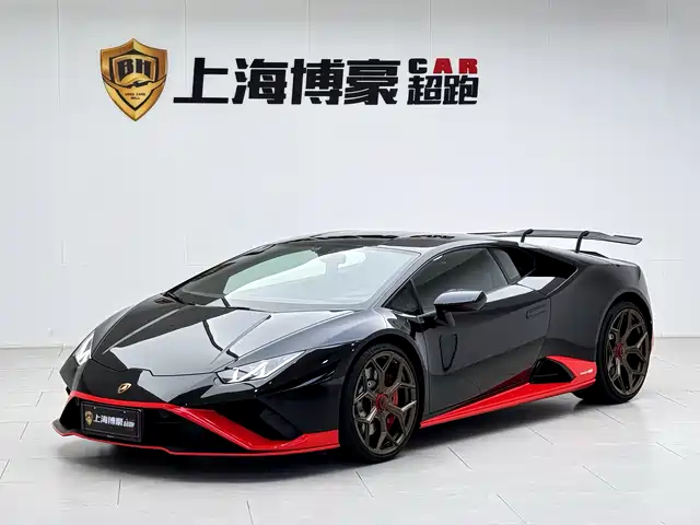 LAMBORGHINI HURACÁN