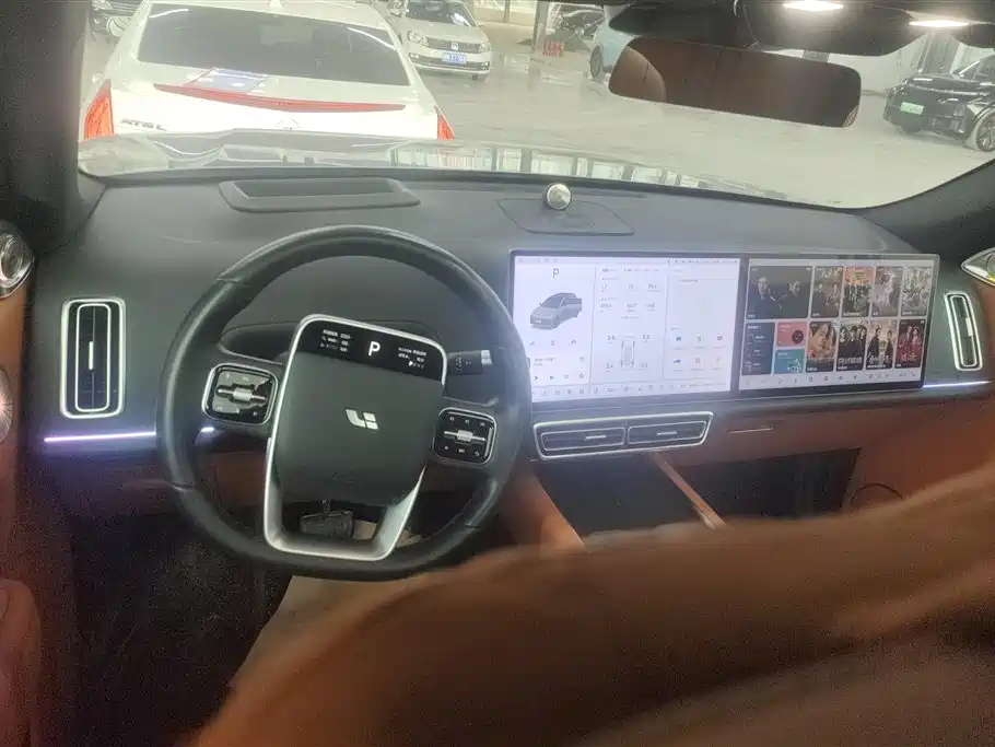 Li Auto IDEAL L7