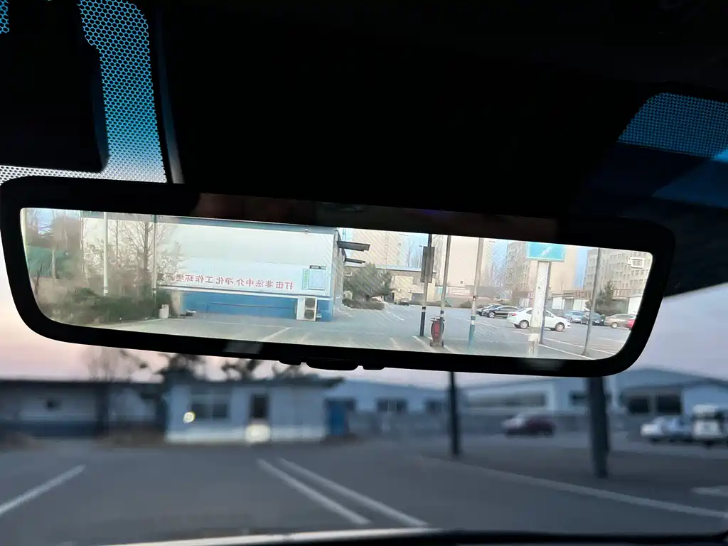 TOYOTA LING FANG HARRIER