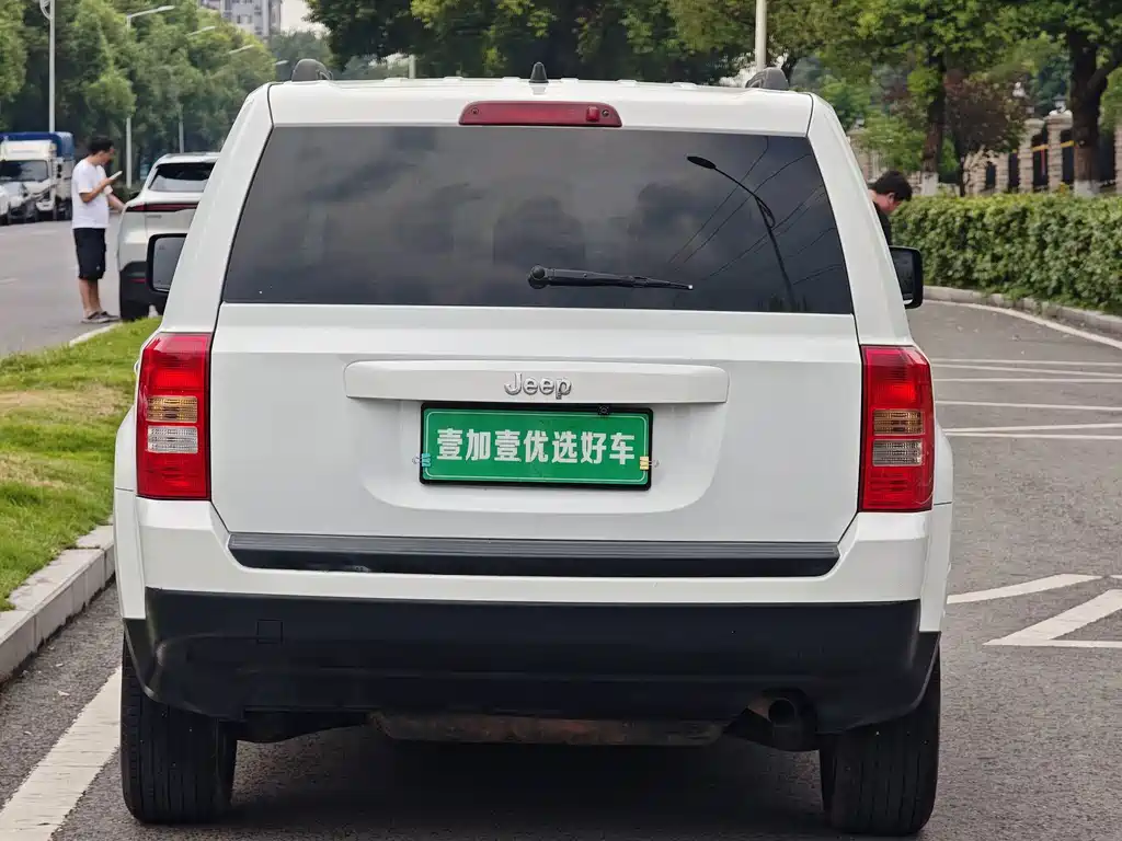 Jeep Patriot — миниатюра 6