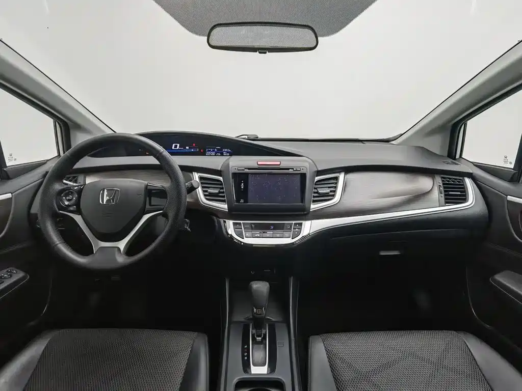 Honda Jade — миниатюра 5