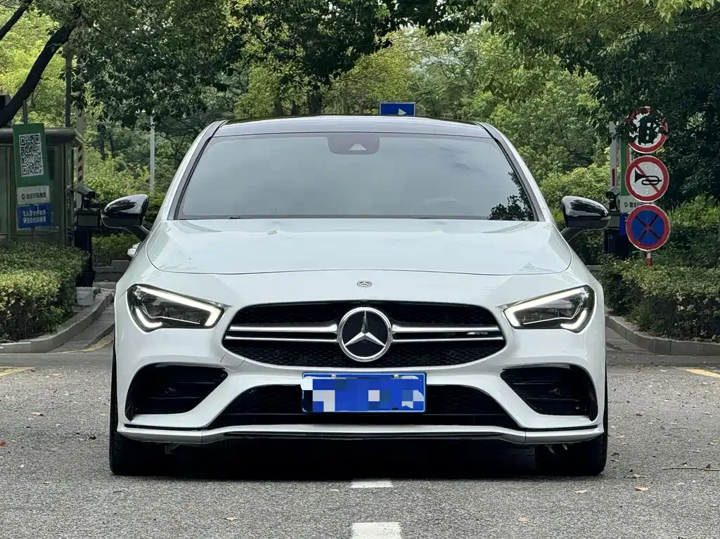 Mercedes-Benz CLA AMG — миниатюра 2