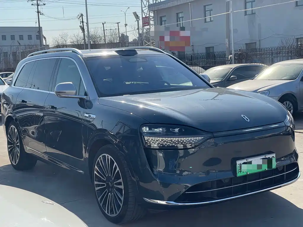 AITO ASK THE WORLD M9