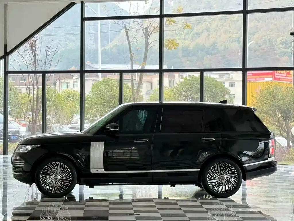 Land Rover Range Rover 2018 3.0T